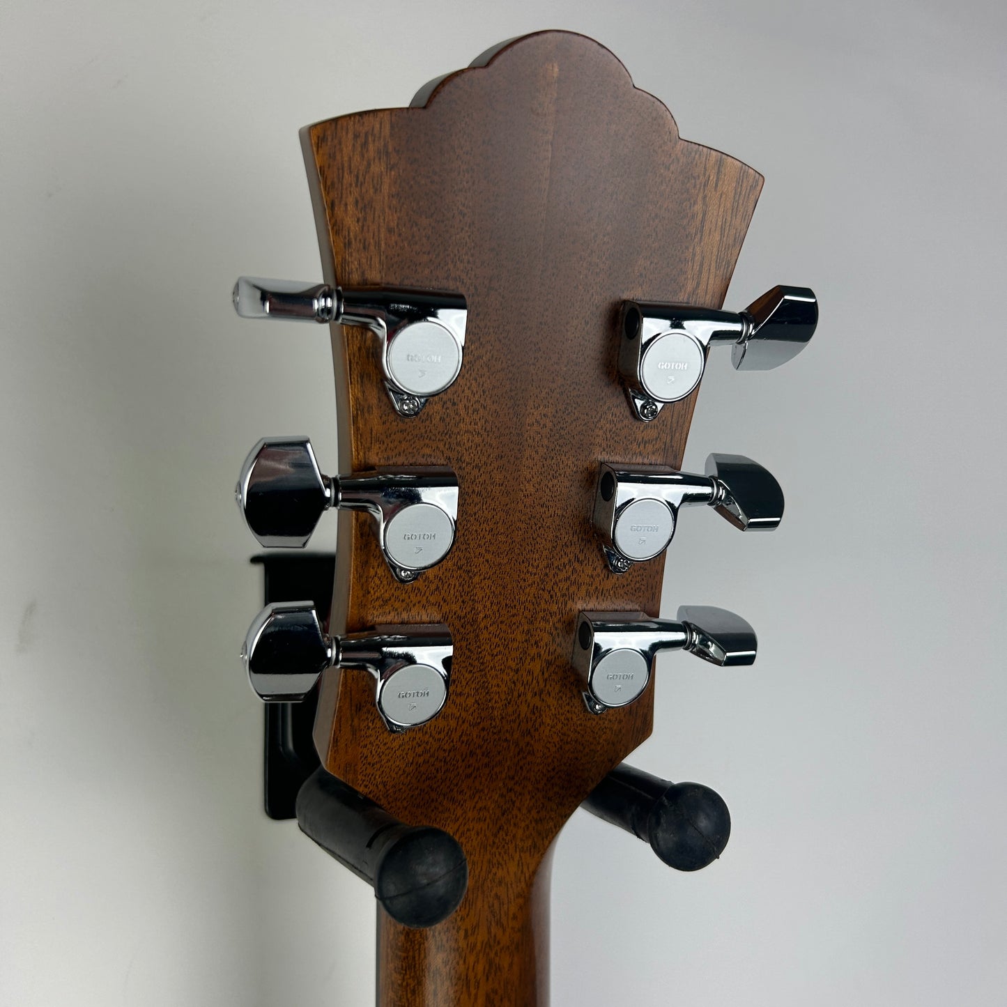 Guild F30RCE Standard, Natural