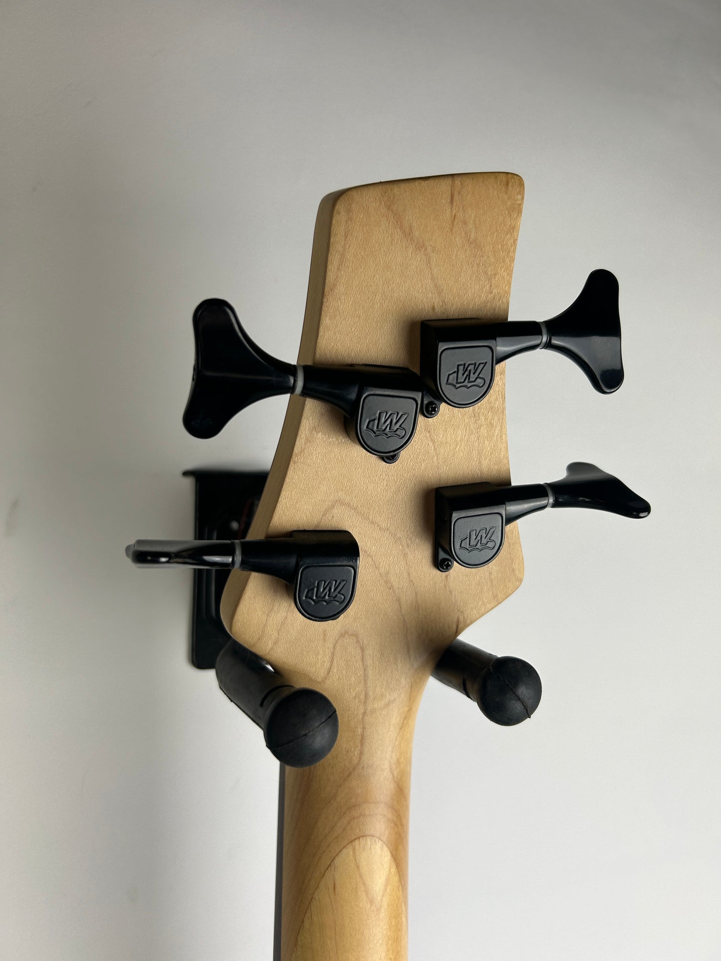 Vintage V940FL Fretless Bass (Pre-Owned)