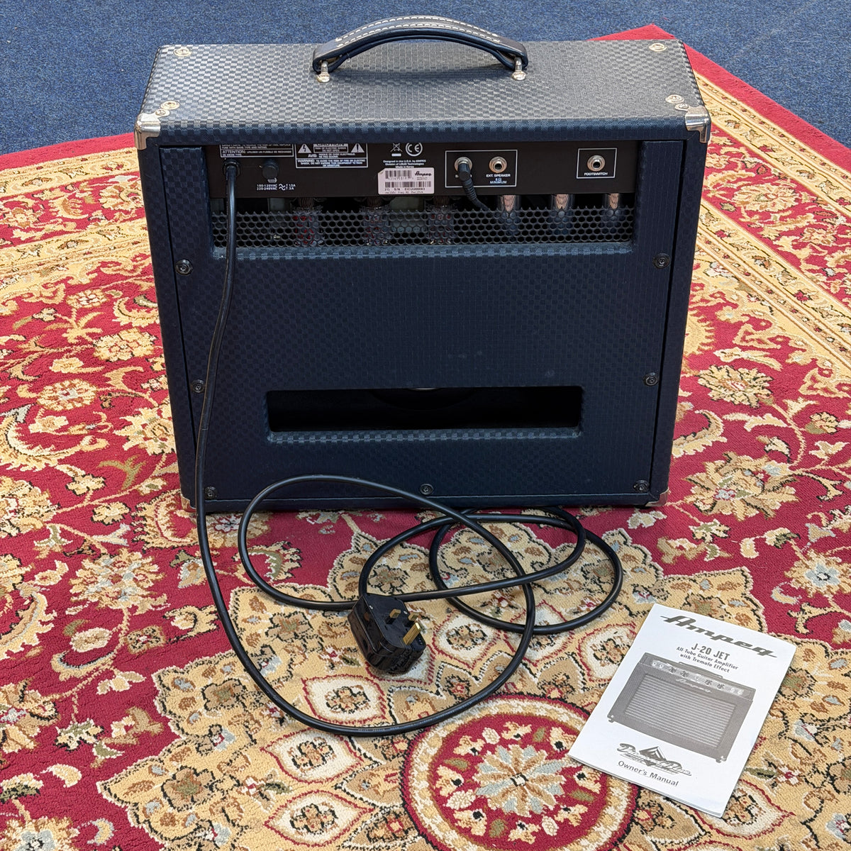 Ampeg J-20 Jet 20-Watt 1x12 Valve Guitar Combo with Tremolo (Pre-Owned)