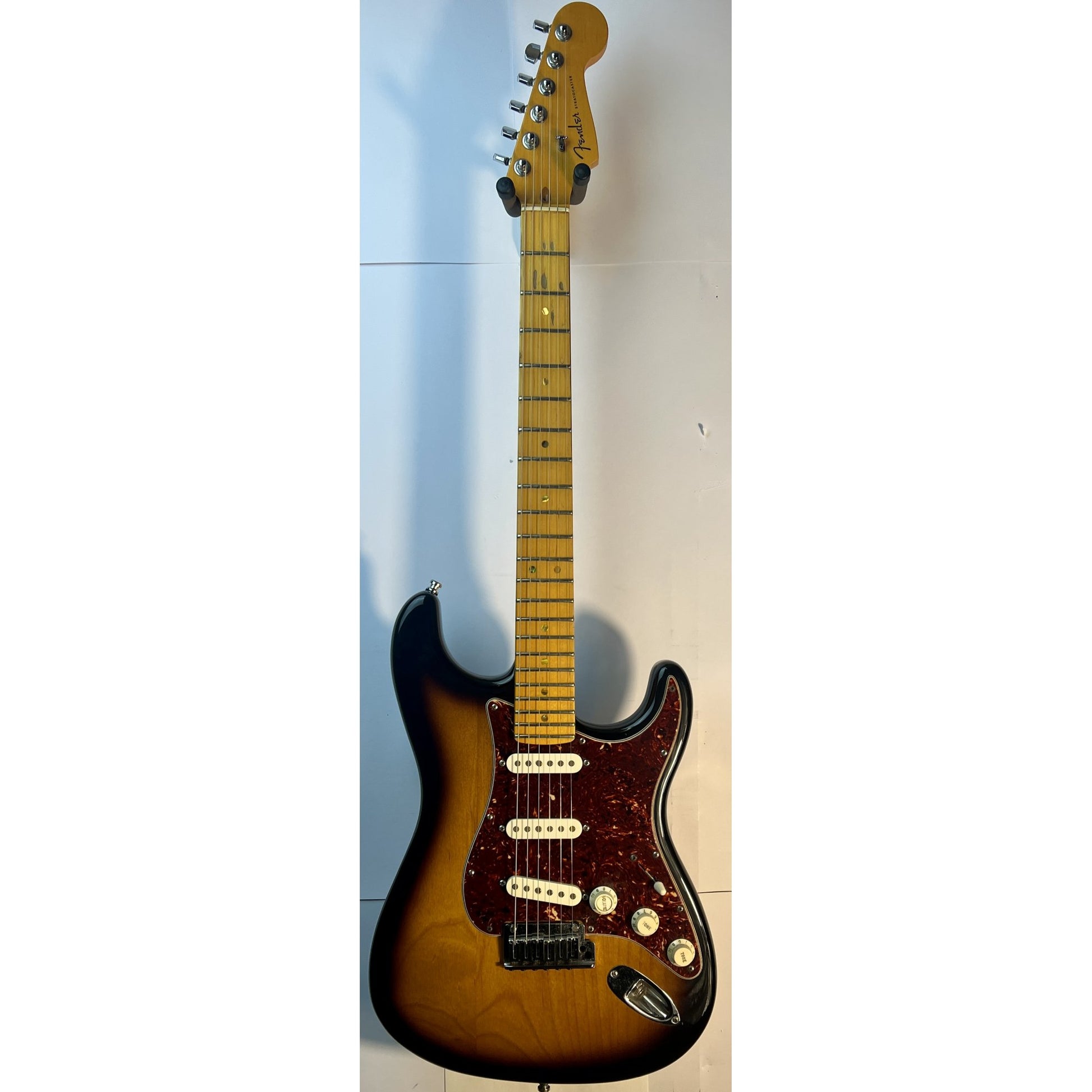 2009 Fender American Deluxe Stratocaster, 2-Colour Sunburst (Pre-Owned)