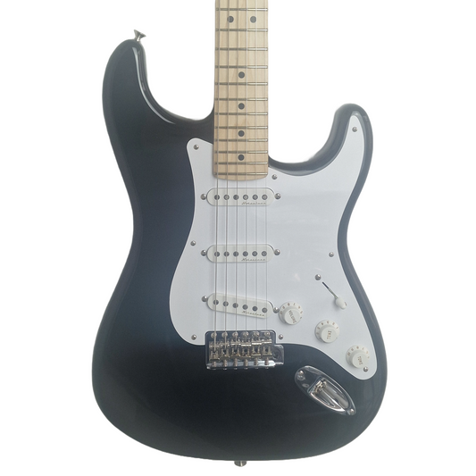 Fender Eric Clapton Blackie Stratocaster Electric Guitar - in Black (Pre-Owned)