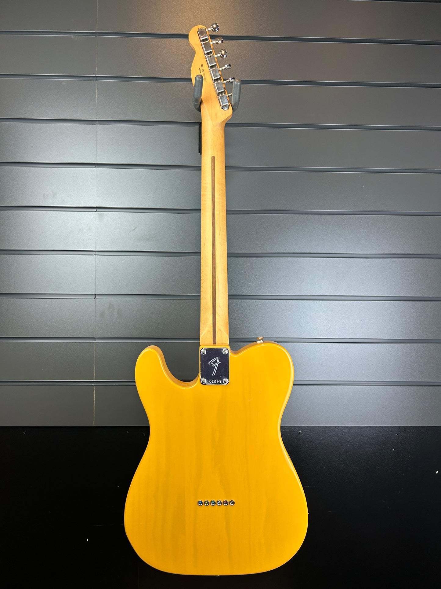 Fender Player II Telecaster, Maple Fingerboard, Butterscotch Blonde (B-Stock)