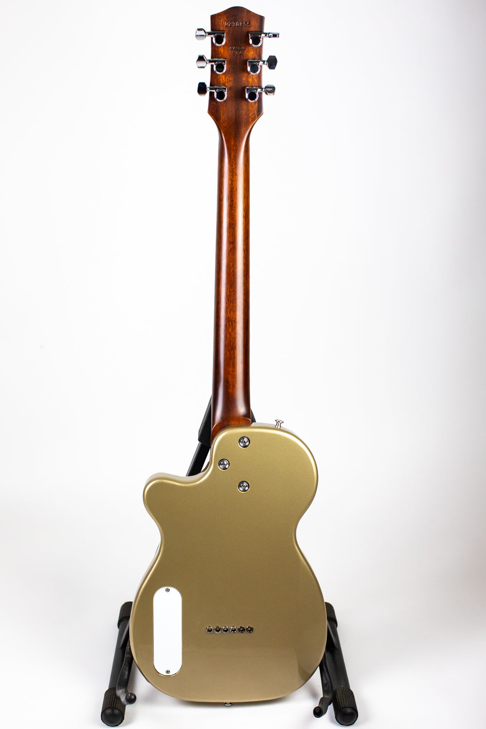 Harmony Standard Juno, RW FB, Champagne