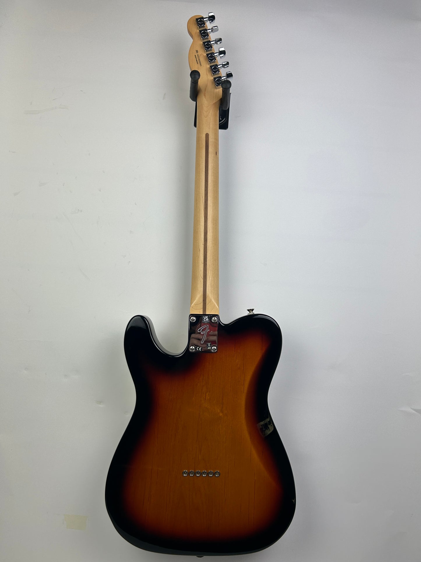 Fender Player Telecaster HH, Pau Ferro Fingerboard, 3-Color Sunburst