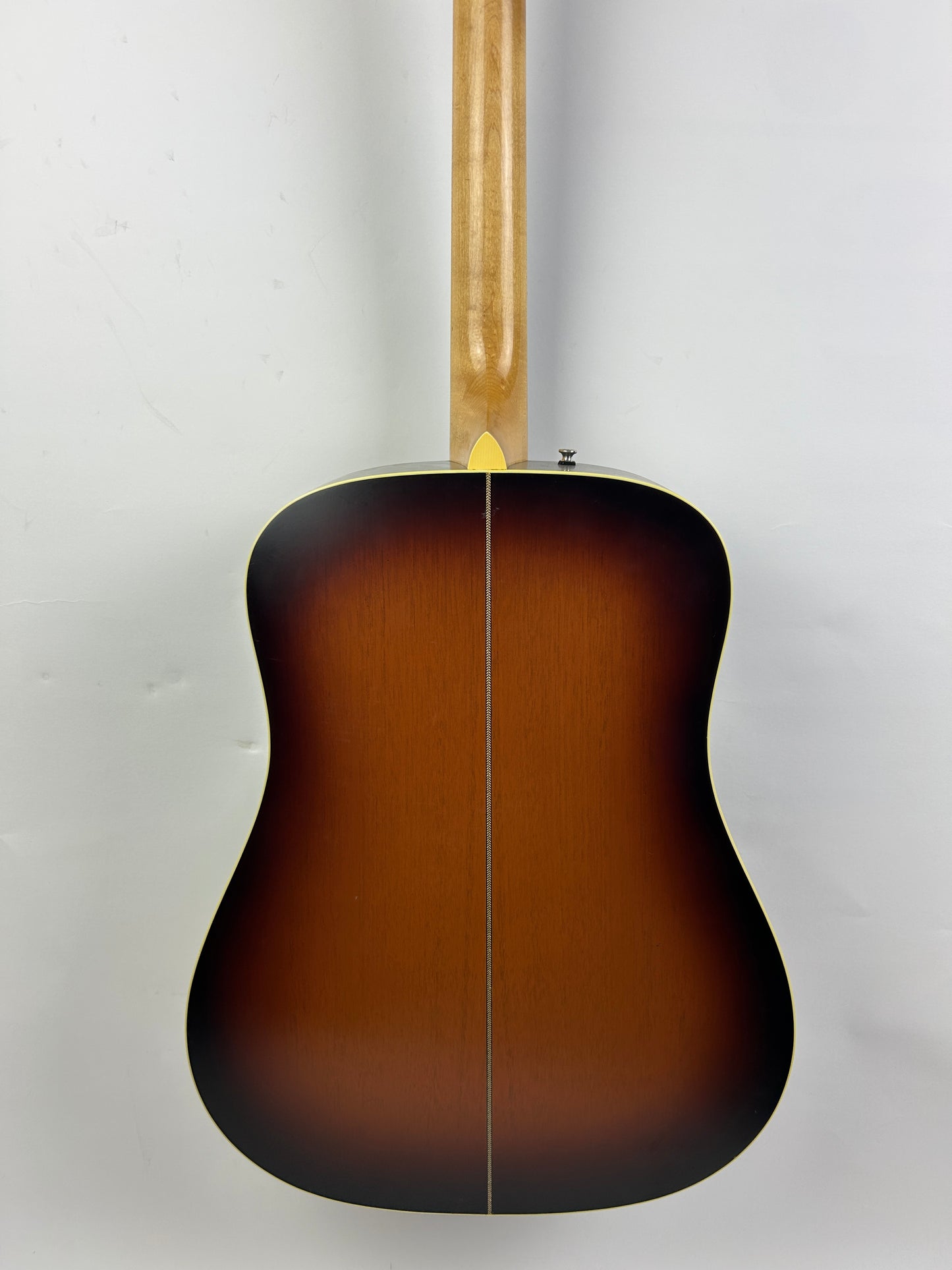 Fender USA Select Kingman V Acoustic Guitar, Sunburst