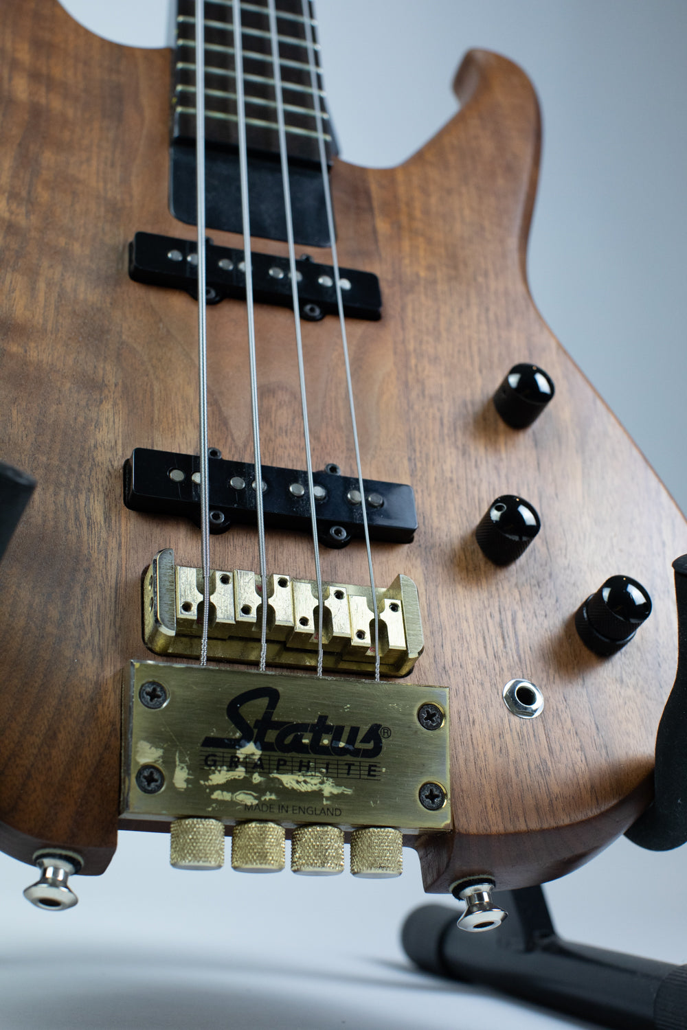 Status Series 3000 Headless Bass (Pre-Owned)