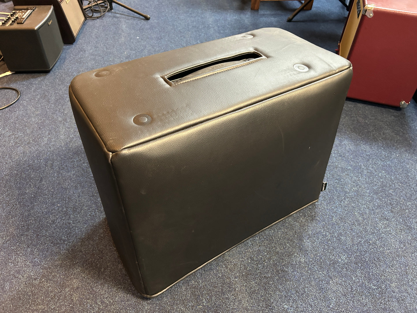 Line 6 Powercab112 Active Guitar Speaker