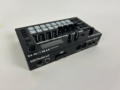 Roland MC101 Groovebox (Pre-Owned)