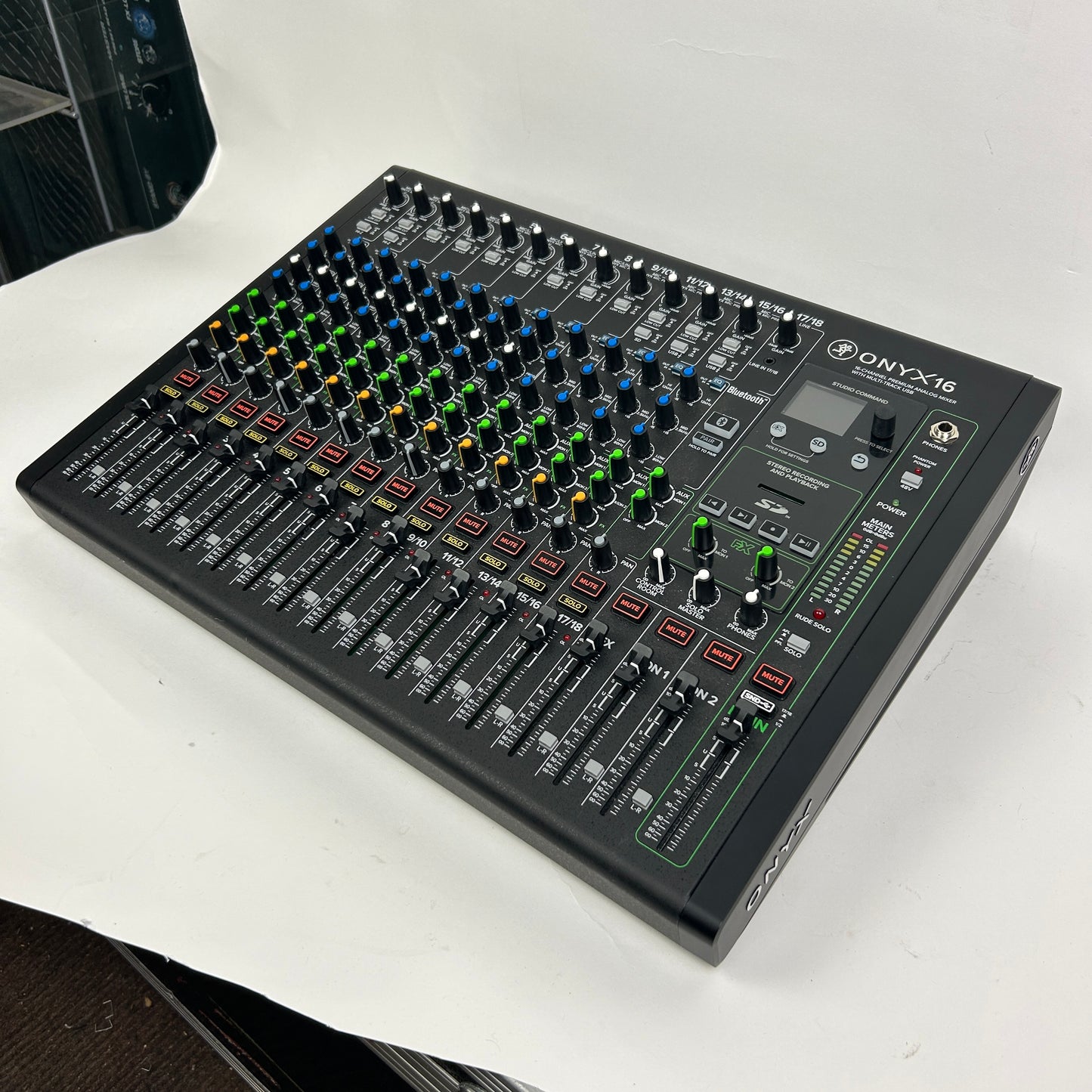 Mackie Onyx16 Analog USB Mixer