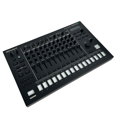 Roland TR8S Rhythm Performer