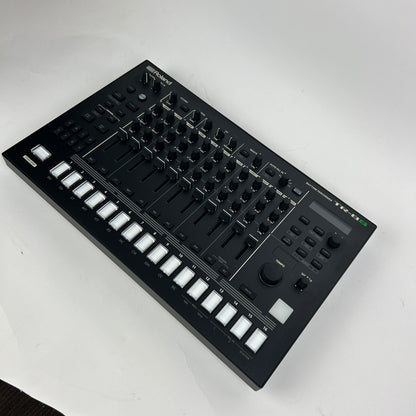 Roland TR8S Rhythm Performer