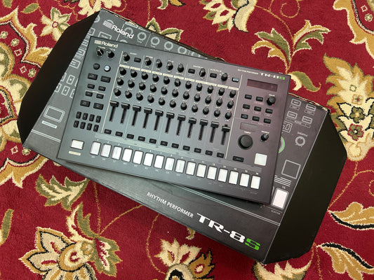 Roland TR8S Rhythm Performer