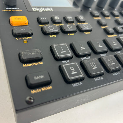 Elektron Digitakt mk1 Drum Machine