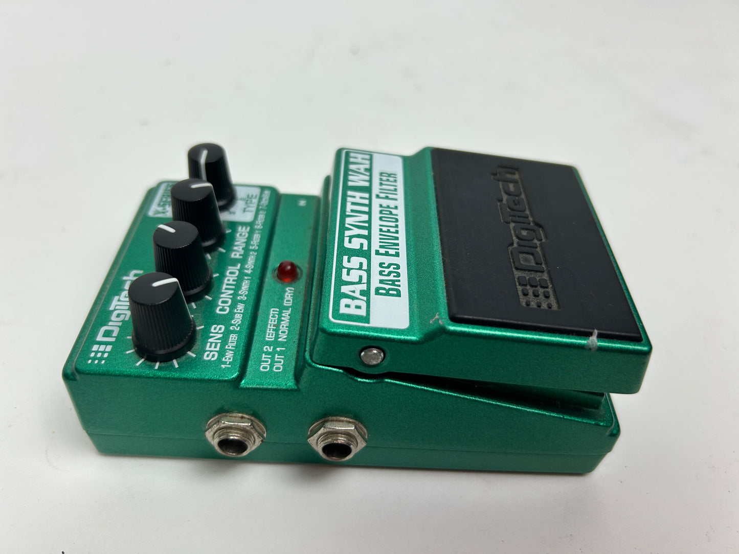 Digitech Bass Synth Wah Effects Pedal