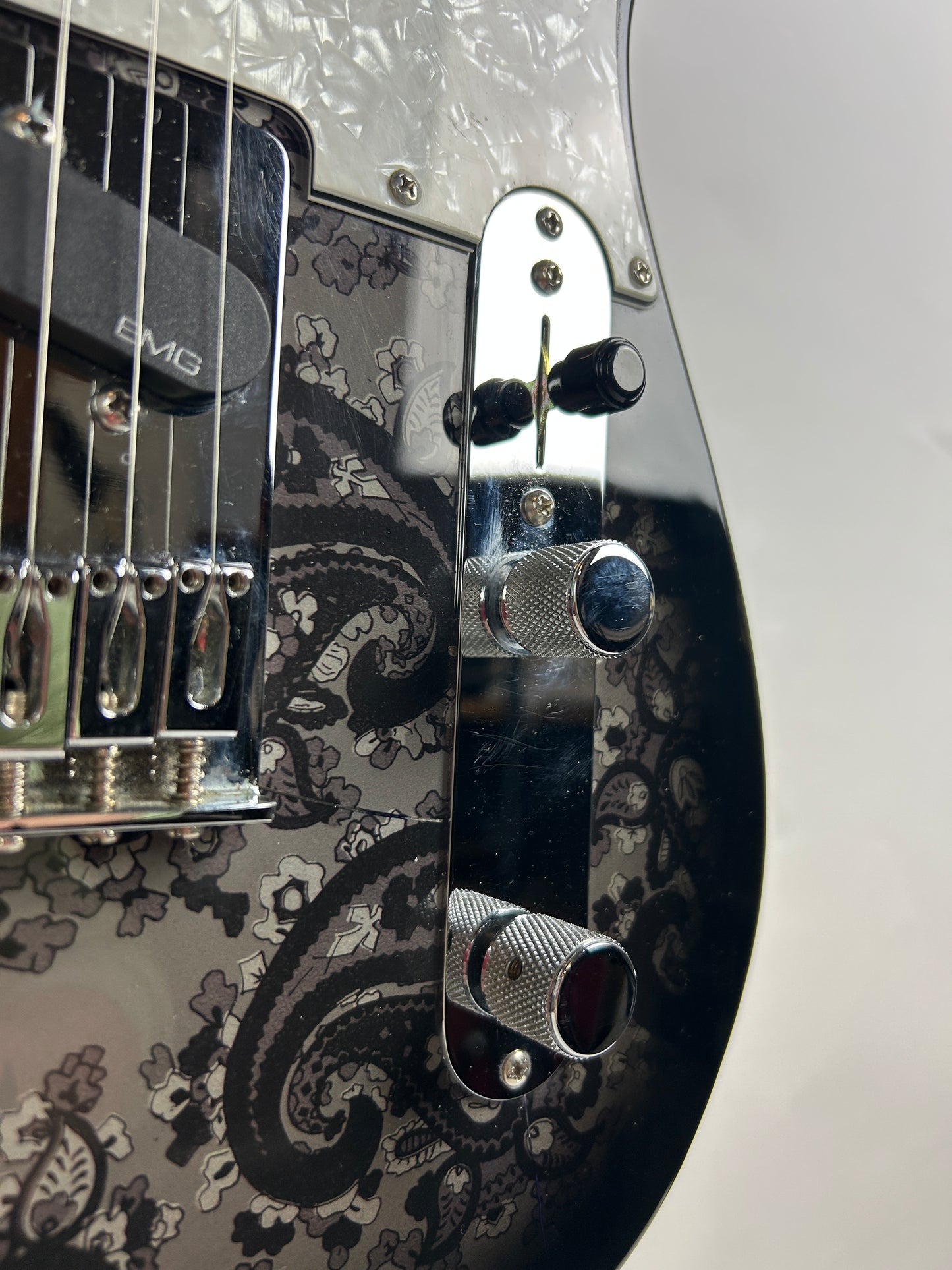 Fender MIM Black Paisley Telecaster MN with EMG Pickups