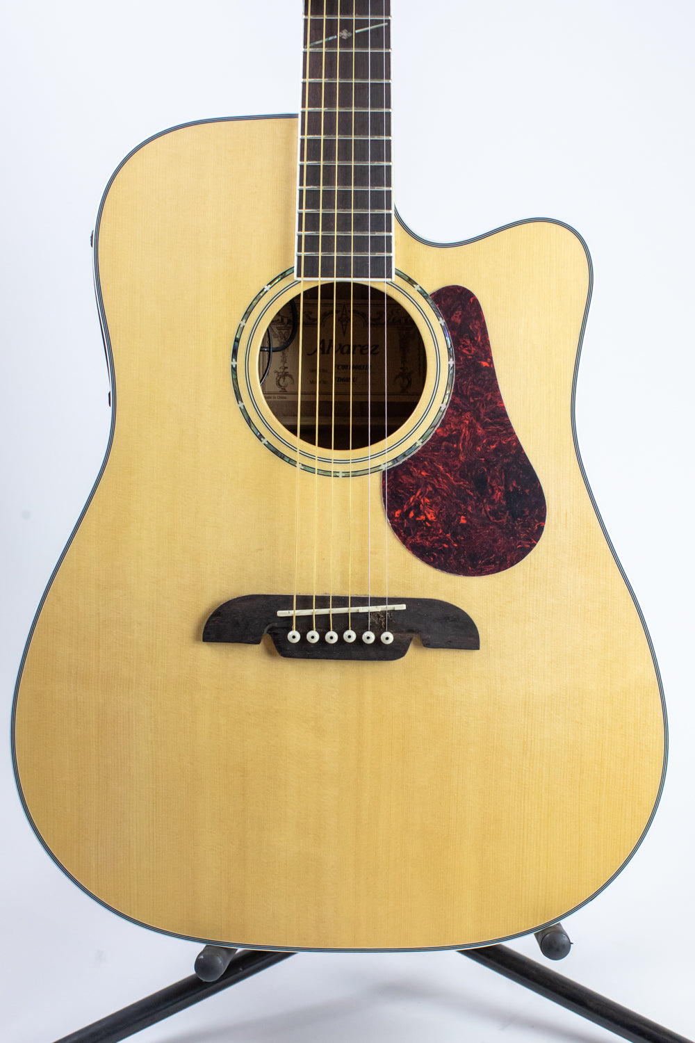 Alvarez FD60SU Acoustic Guitar (Pre-Owned)