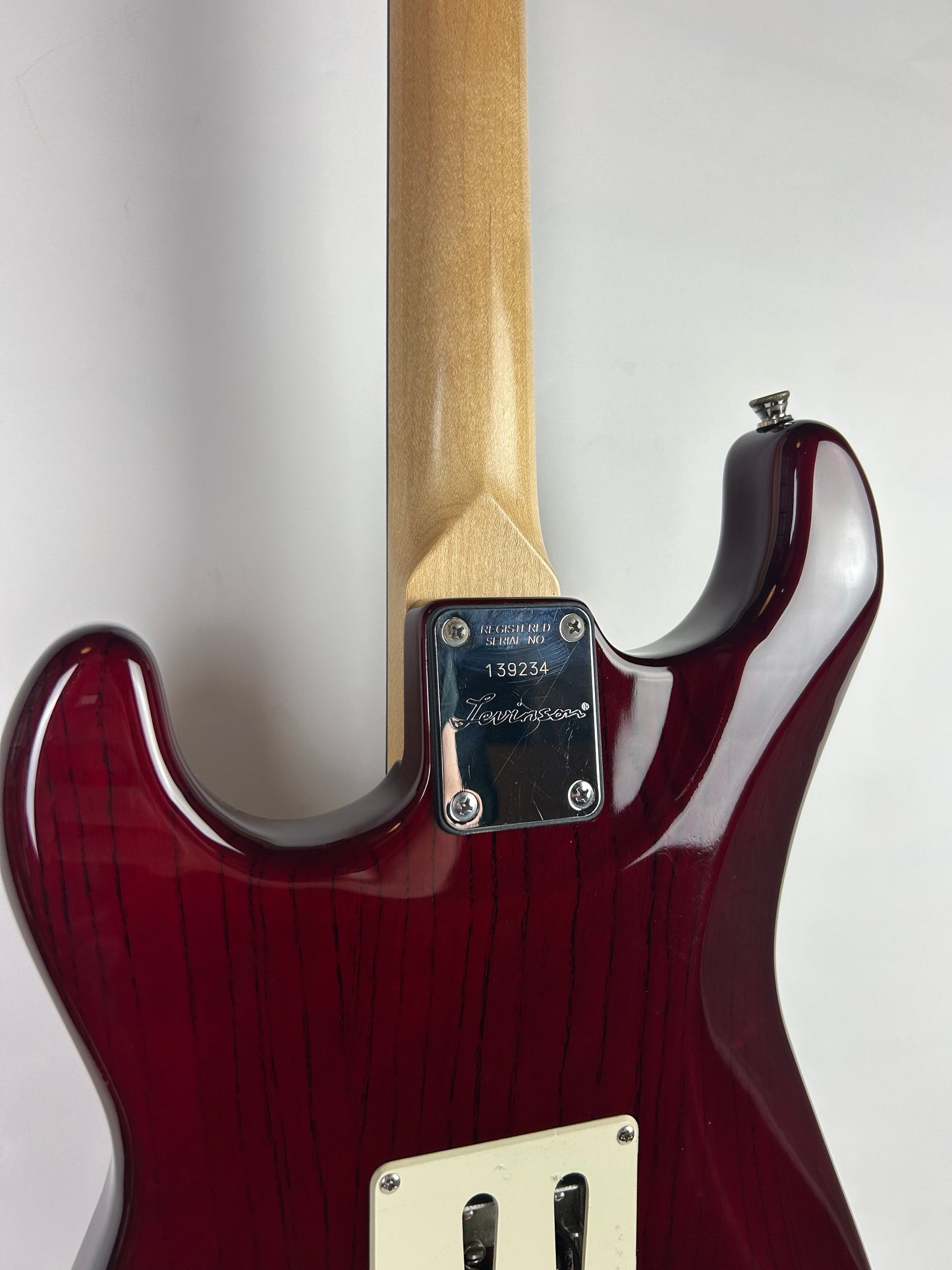 Levinson Blade RH2 Classic, Red (Pre-Owned)