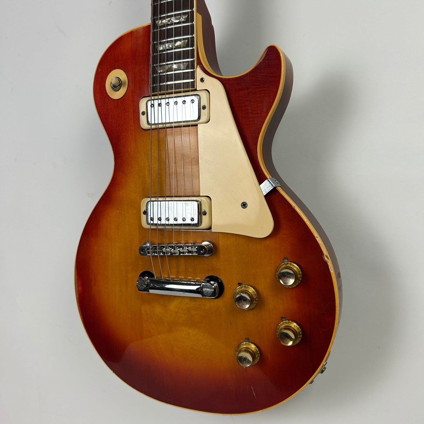 Gibson Les Paul Deluxe (1973), Cherry Sunburst (Pre-Owned)