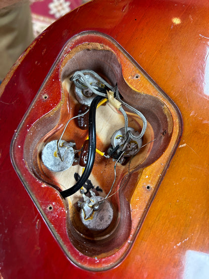 Gibson Les Paul Deluxe (1973), Cherry Sunburst (Pre-Owned)
