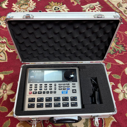 Alesis SR18 Drum Machine (Pre-Owned)