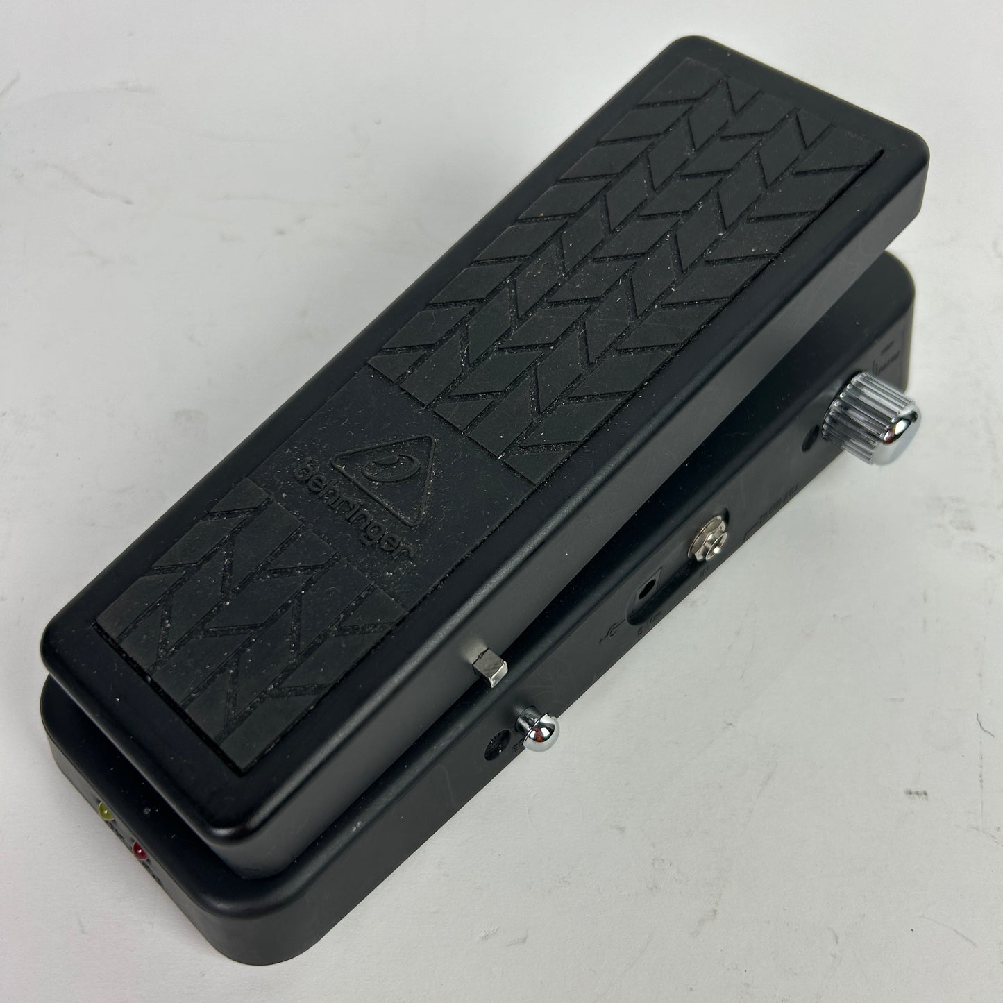 Behringer Hell Babe Wah Pedal (Pre-Owned)