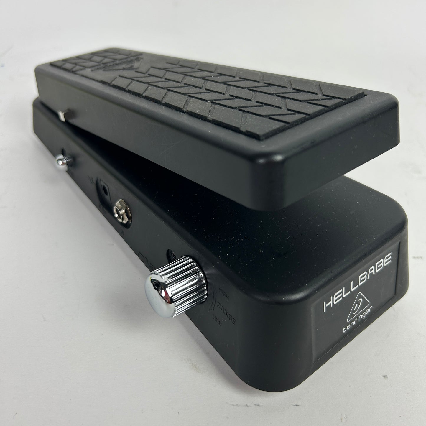 Behringer Hell Babe Wah Pedal (Pre-Owned)