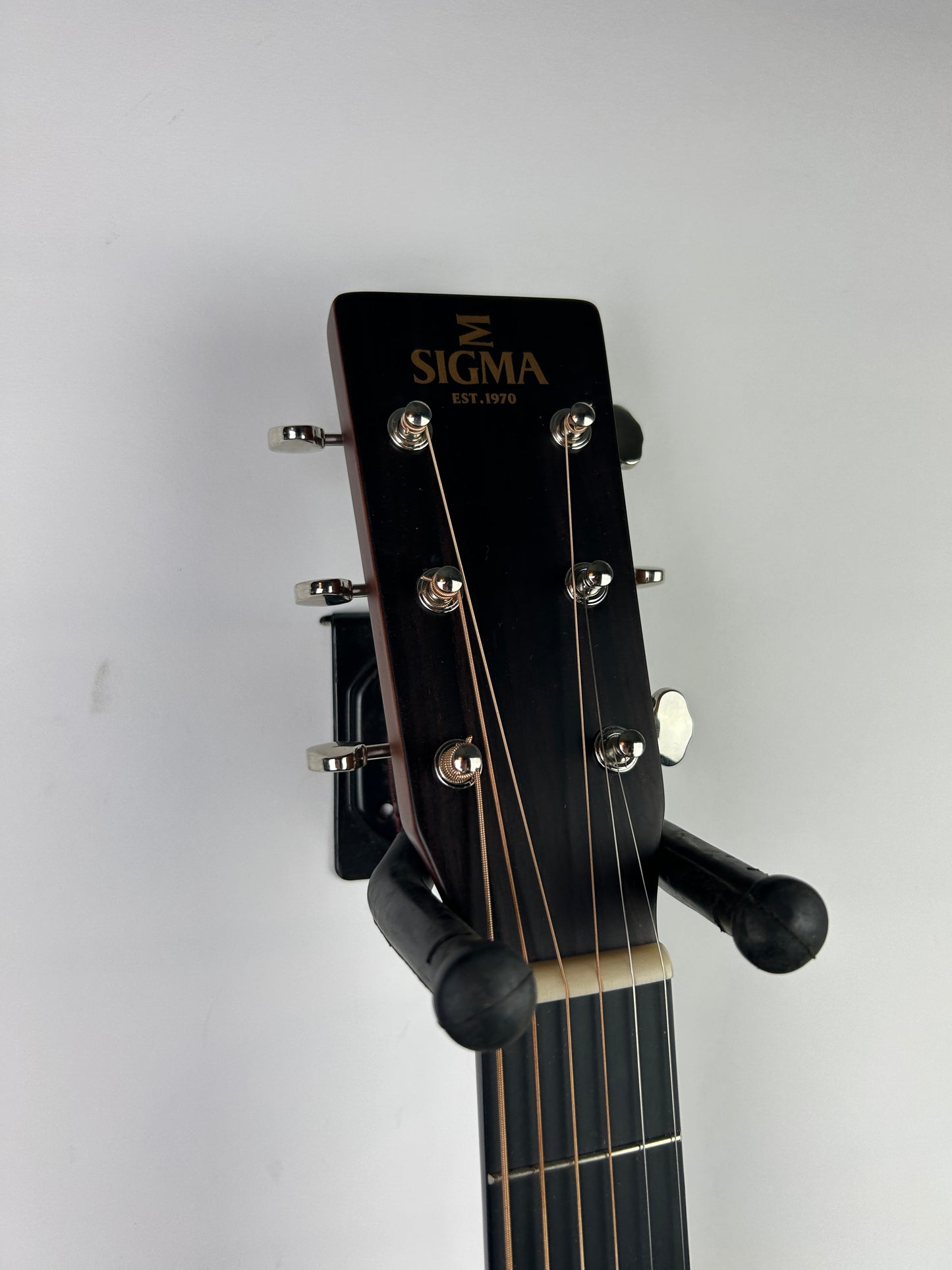 Sigma DM18 Acoustic Guitar (Pre-Owned)