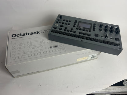 Elektron Octatrack MKII (Pre-Owned)