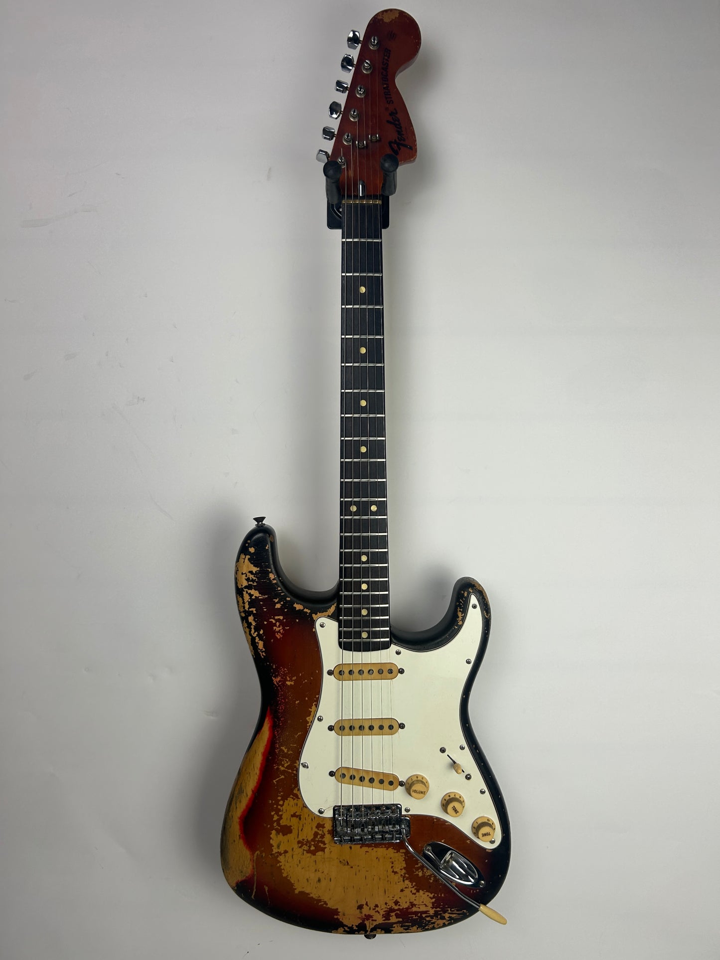 Fender American Standard Stratocaster (1974), 3-Tone Sunburst (Pre-Owned)