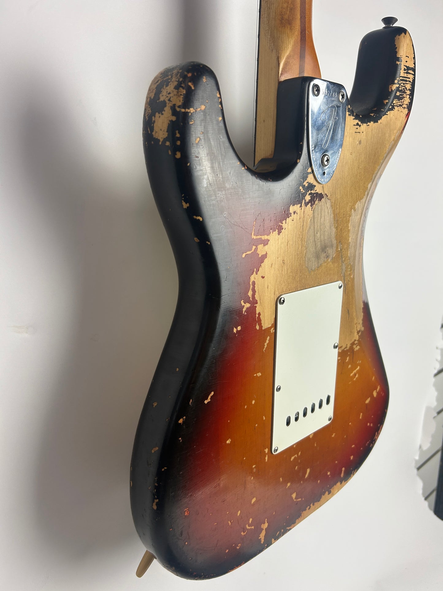 Fender American Standard Stratocaster (1974), 3-Tone Sunburst (Pre-Owned)