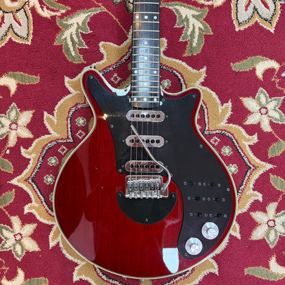 Burns Brian May Signature Original, Red (Pre-Owned)