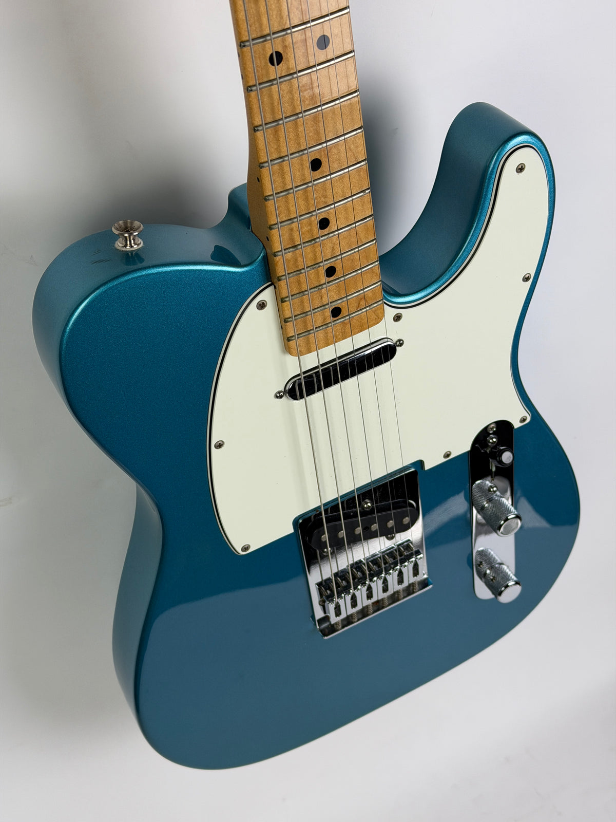 Fender Standard Telecaster (2012), Lake Placid Blue, Maple Fingerboard, Made in Mexico (Pre-Owned)