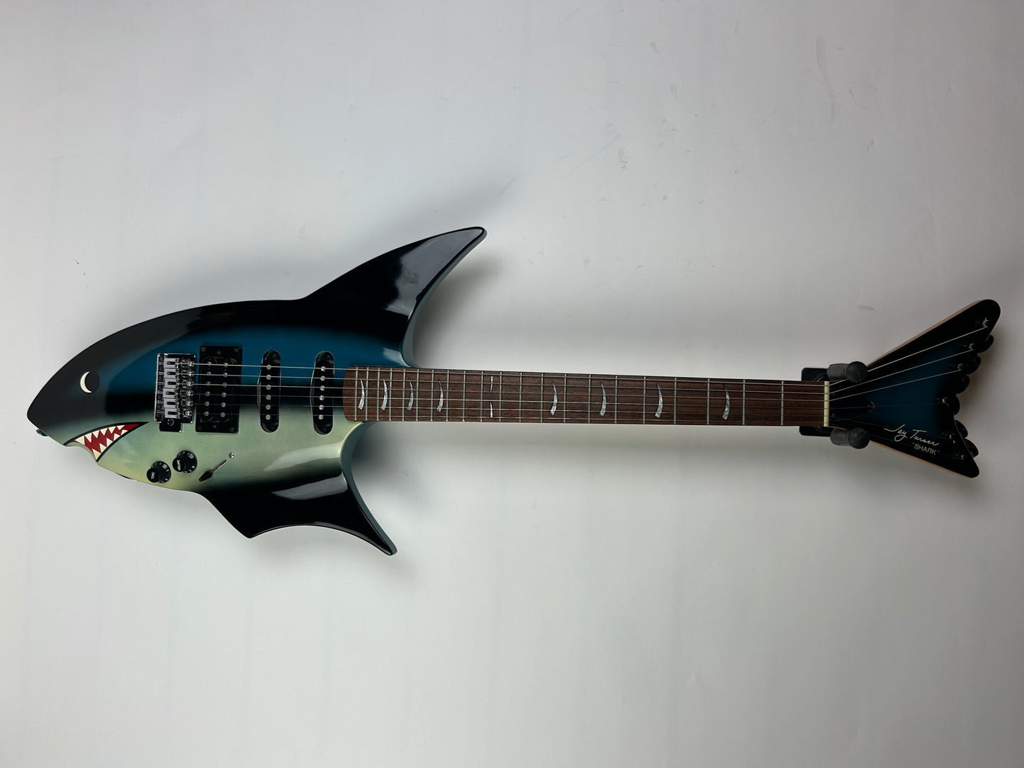 Jay Turser Shark Guitar (Pre-Owned)