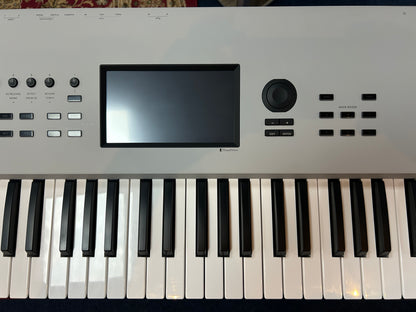 Korg Nautilus 61AT Grey Edition (Pre-Owned)