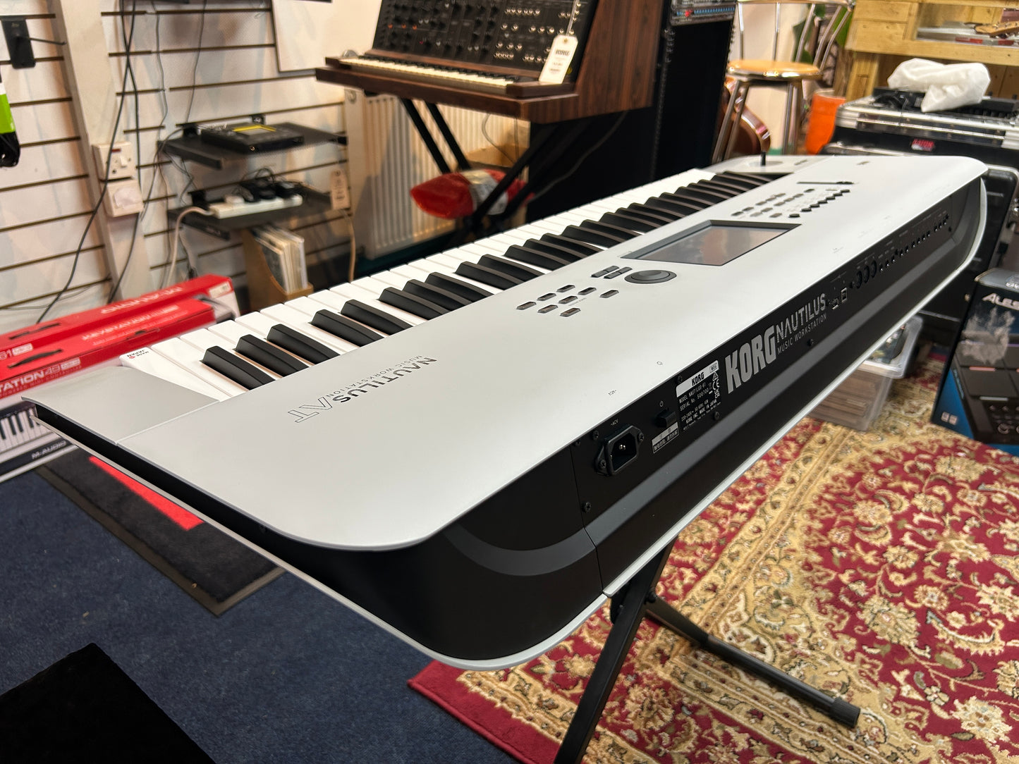 Korg Nautilus 61AT Grey Edition (Pre-Owned)