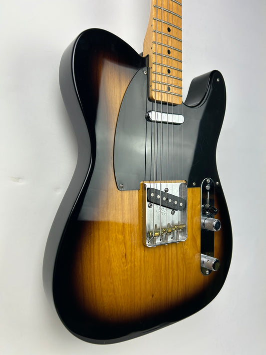 Fender Classic Player Baja Telecaster, Maple Fingerboard, 2-Color Sunburst (Pre-Owned)