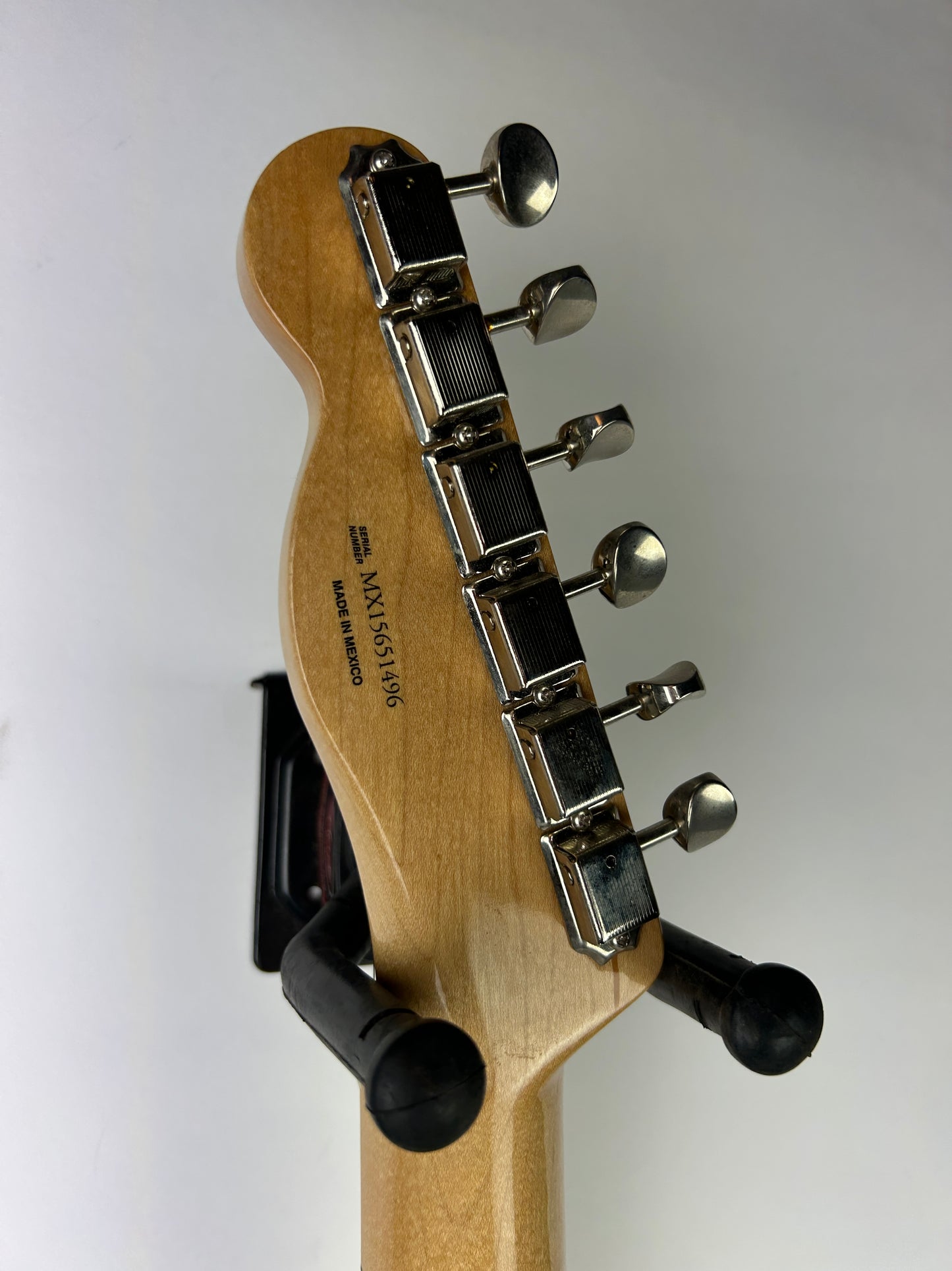 Fender Classic Player Baja Telecaster, Maple Fingerboard, 2-Color Sunburst (Pre-Owned)