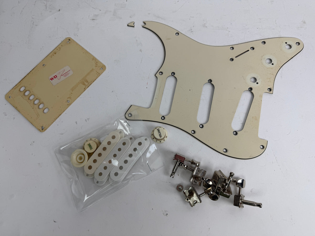 Fender Stratocaster (1970s), Natural (Pre-Owned)