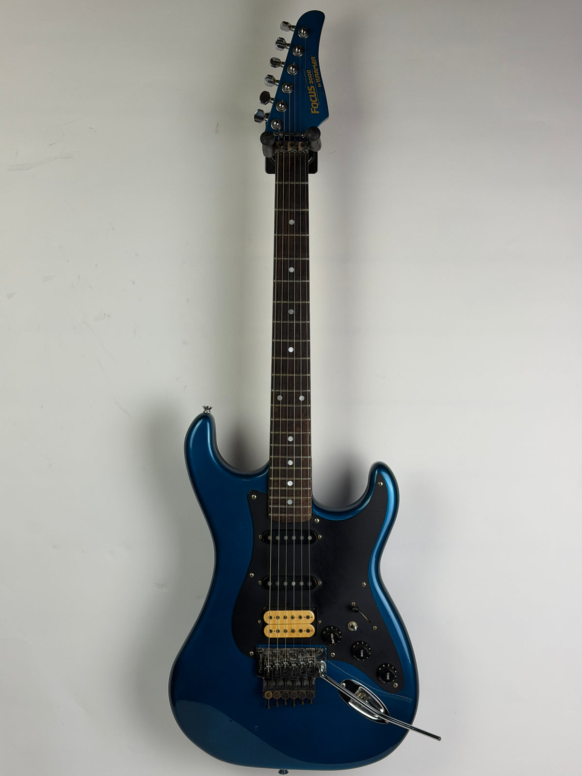 Kramer Focus 3000 HSS (1980s), Metallic Blue, Made in Japan (Pre-Owned)