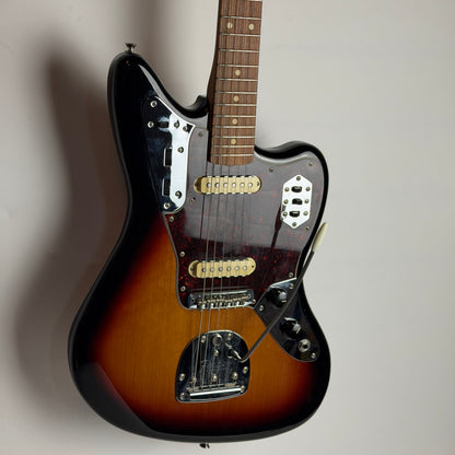 Fender Vintera '60s Jaguar, Pau Ferro Fingerboard, 3-Color Sunburst (Pre-Owned)