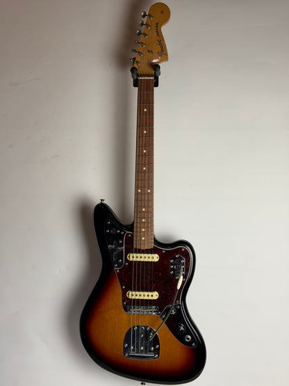 Fender Vintera '60s Jaguar, Pau Ferro Fingerboard, 3-Color Sunburst (Pre-Owned)