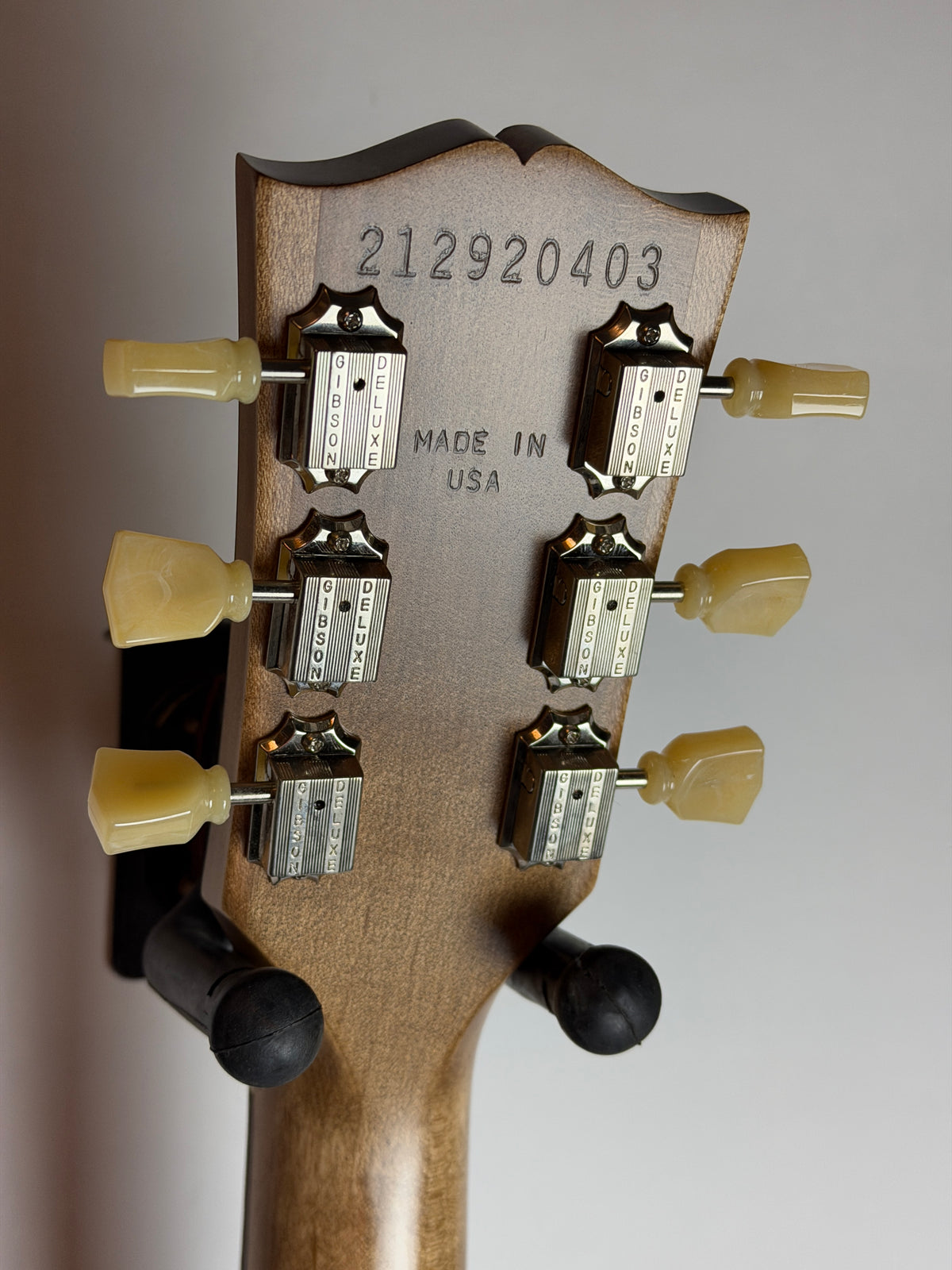 Gibson Les Paul Tribute, Satin Honeyburst (Pre-Owned)