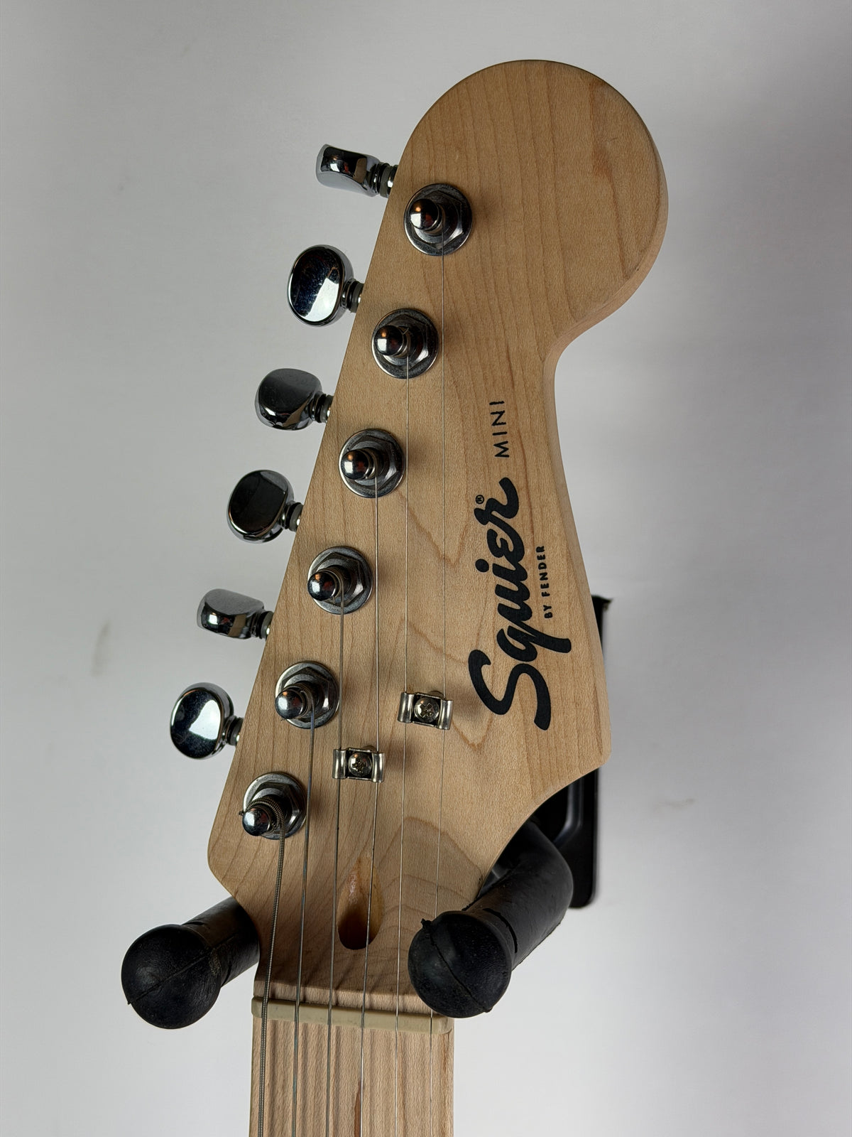Squier Mini Jazzmaster HH Olympic White Short Scale Electric Guitar (Pre-Owned)