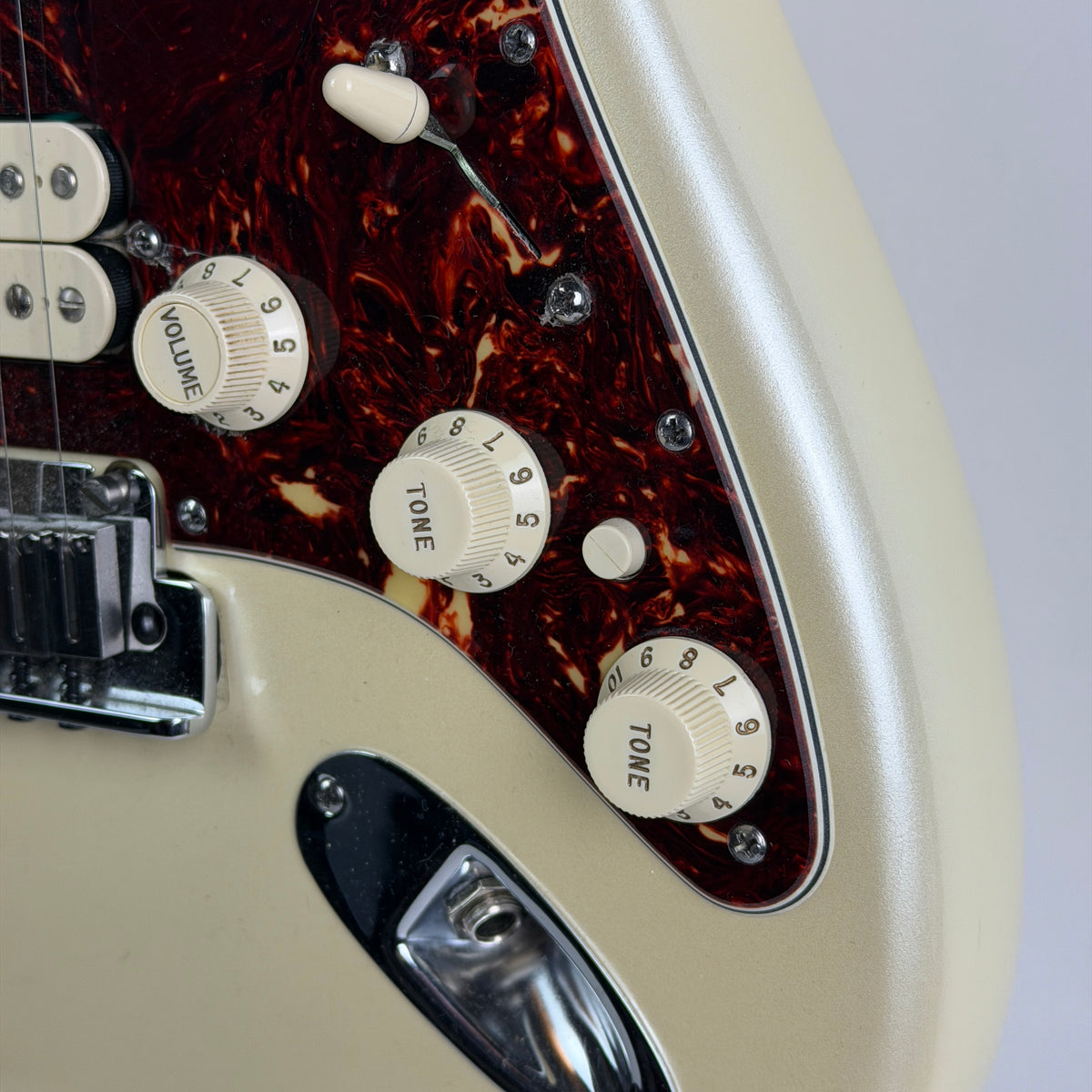 Fender American Deluxe Stratocaster HSS (2010), Olympic Pearl, Maple Fingerboard