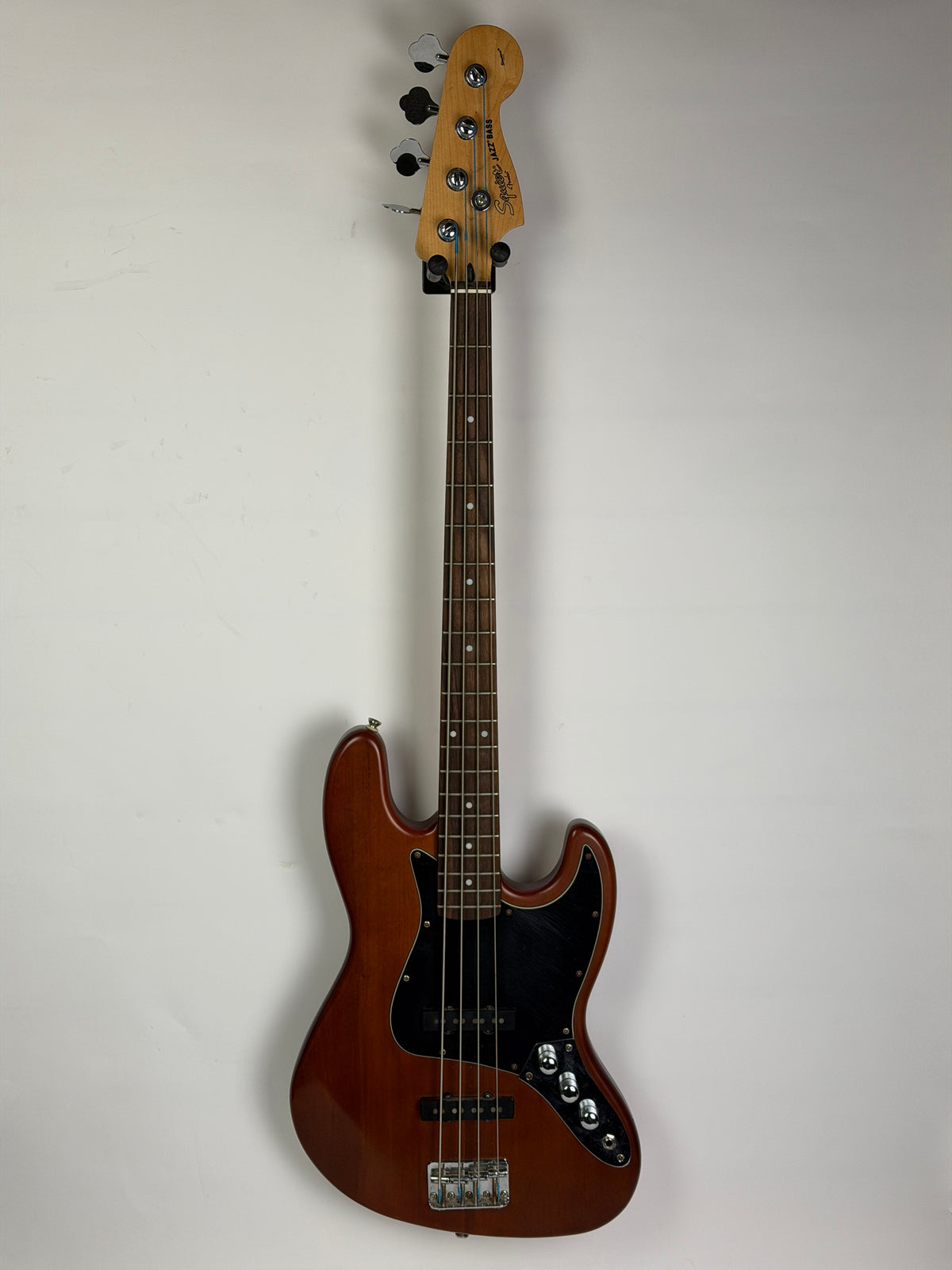 Squier by Fender Jazz Bass (2004), Walnut Brown, Indonesia (Pre-Owned)