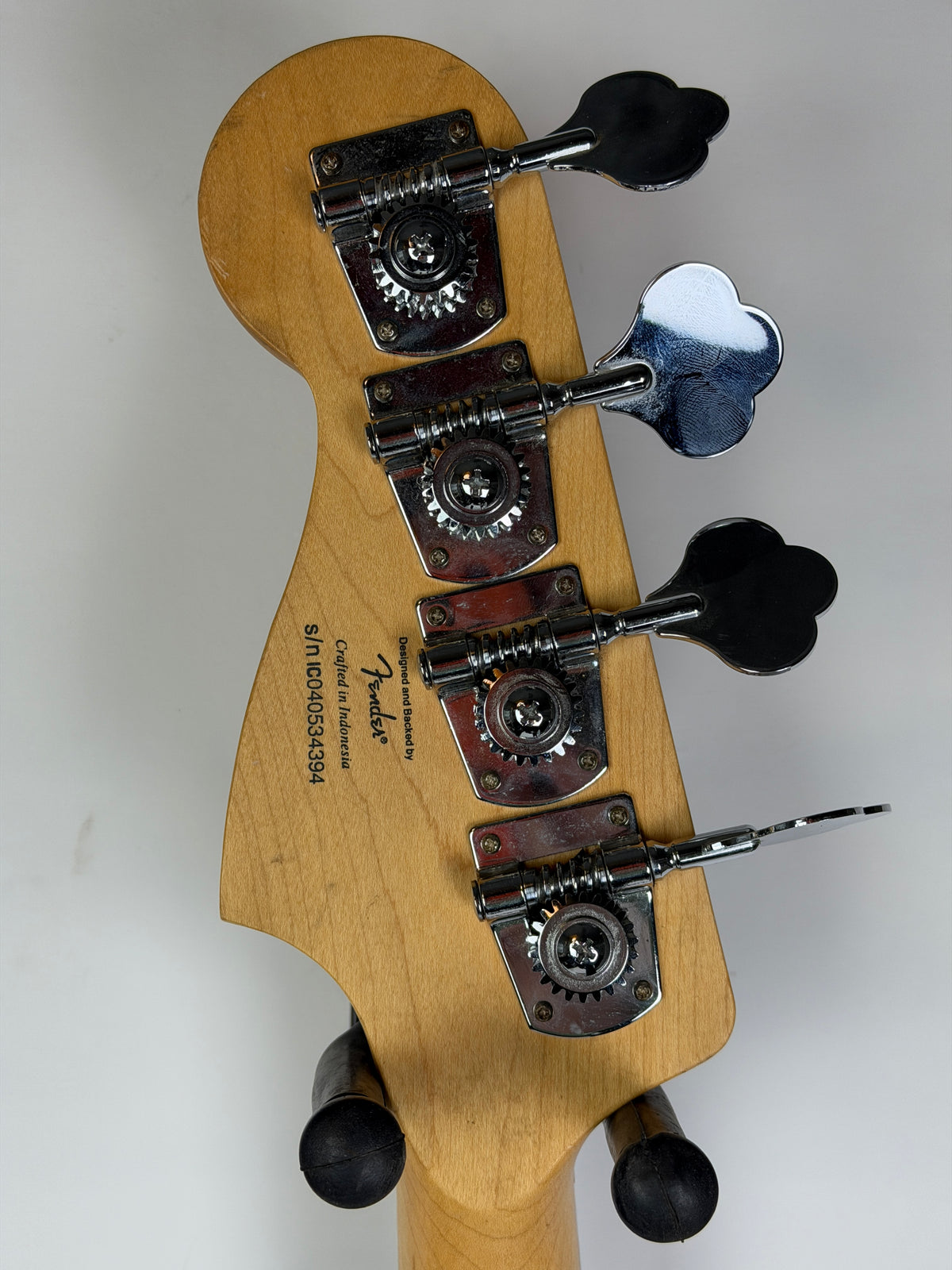 Squier by Fender Jazz Bass (2004), Walnut Brown, Indonesia (Pre-Owned)