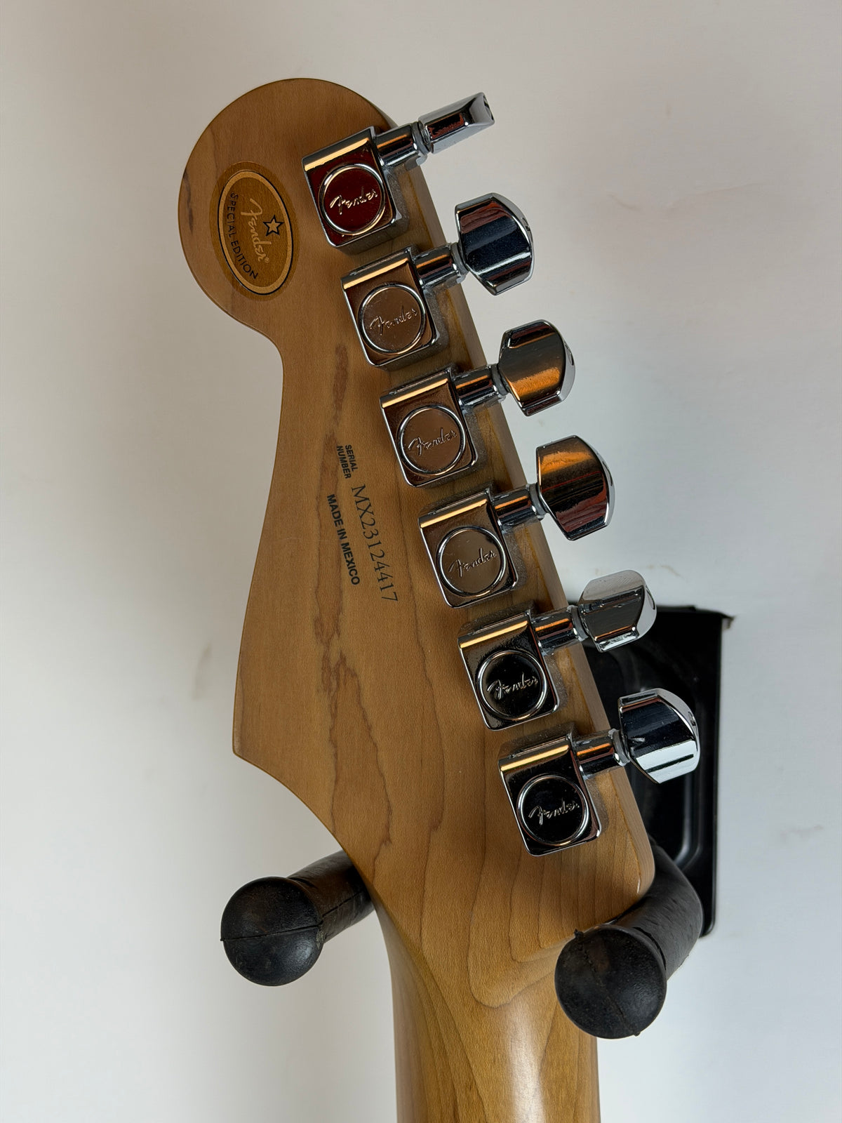 Fender Limited Edition Player Stratocaster, Roasted Maple Neck, Pau Ferro Fingerboard, Black (Pre-Owned)